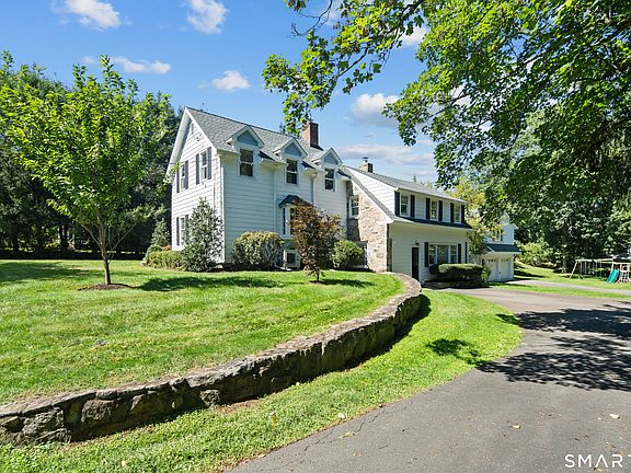 3rd image of 327 Jelliff Mill Road