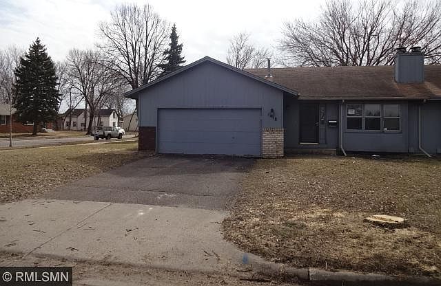 1st image of 1418 14th Ave N #E