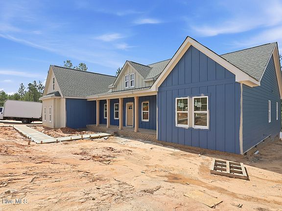 3rd image of 164 Vista Ridge Avenue