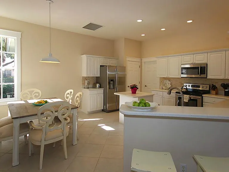 6855 Old Banyan Way — Photo 7