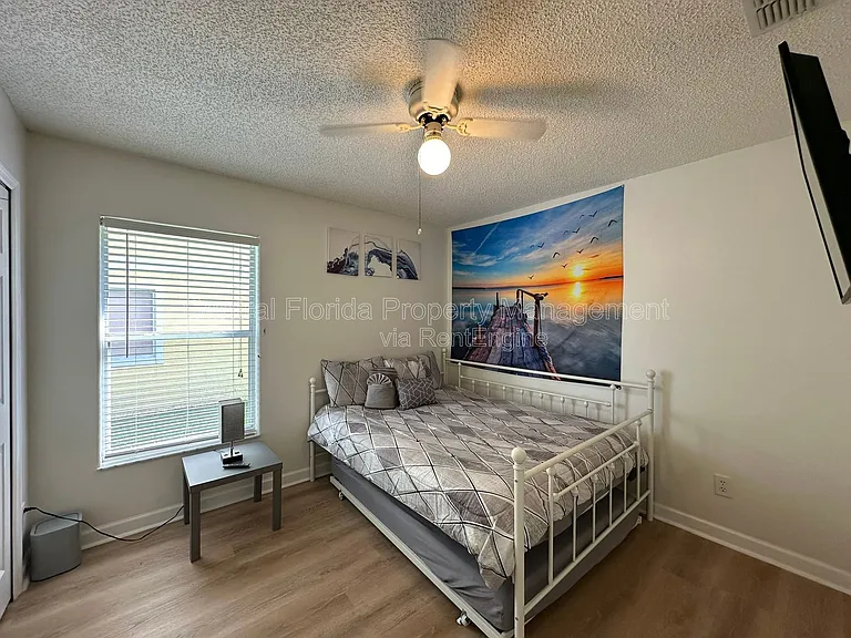 1009 Lake Davenport Blvd — Photo 23