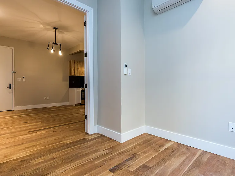595 Myrtle Ave #2C — Photo 6