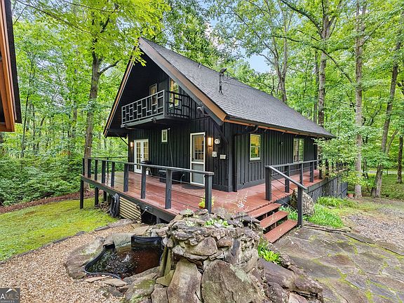 2nd image of 1130 Alpine Dr