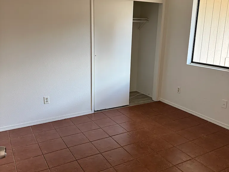210 Corson Ave #1 — Photo 3