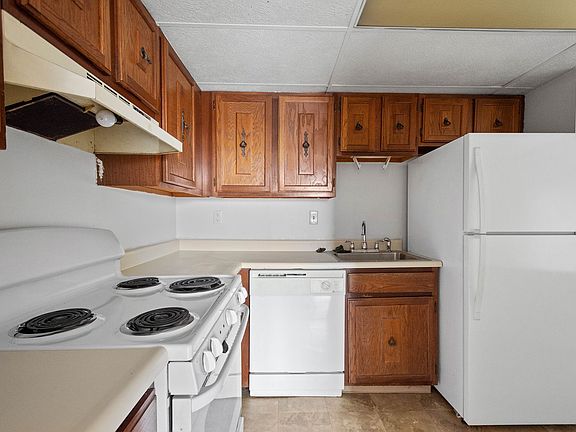 2nd image of 2860 Washington Blvd #5