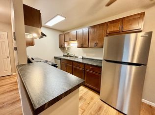 702 W Badger Rd APT 15, Madison, WI 53713
