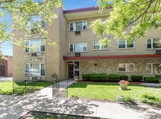 415 S Maple Ave APT 603, Oak Park, IL 60302