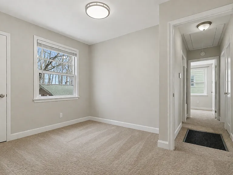2409 Buford Ave — Photo 4