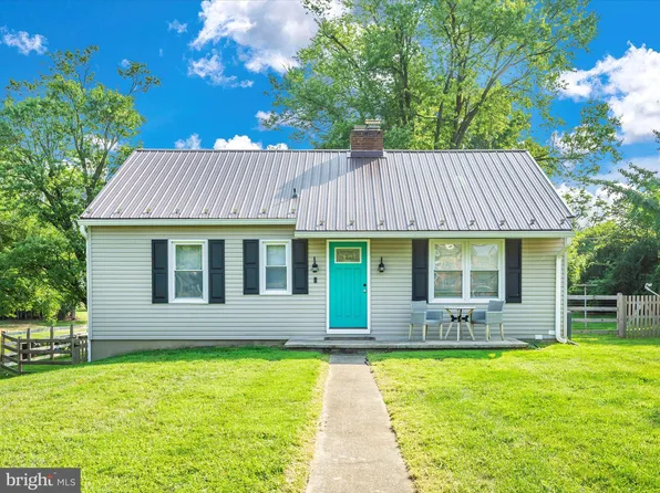 20305 Beaver Creek Rd, Hagerstown, MD 21740