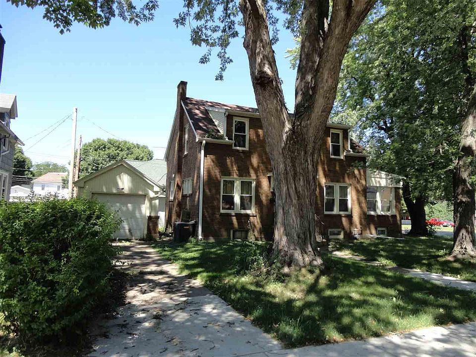 2nd image of 902 6th Ave S