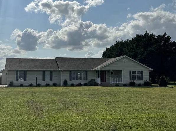 4207 Canterbury Rd, Harrington, DE 19952