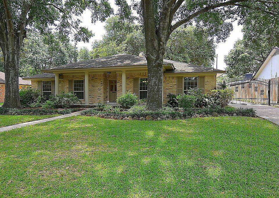Total remodel is ready for you! 2422 Brooktree is located on the interior of the neighborhood and is