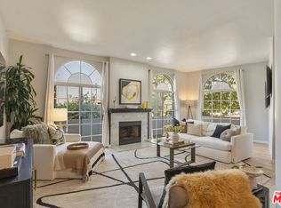 5848 W Olympic Blvd APT 102, Los Angeles, CA 90036