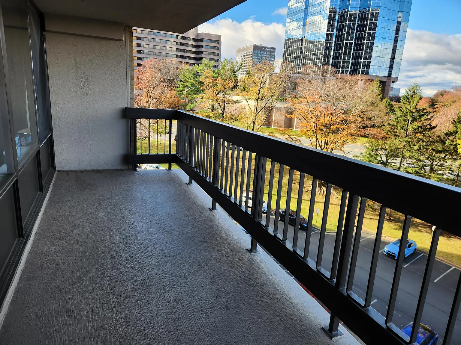 2 bed, 1316 sqft, $2,600 — Photo 2