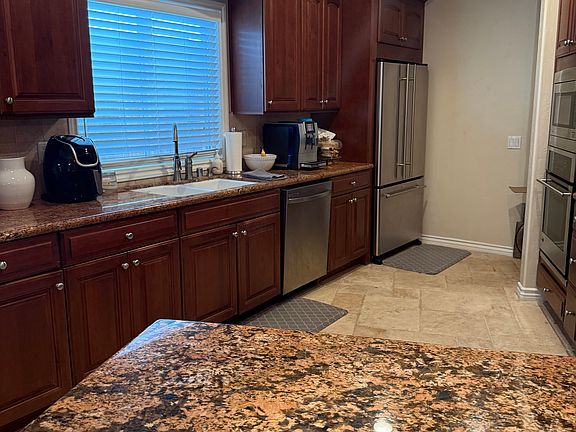 Kitchen 3