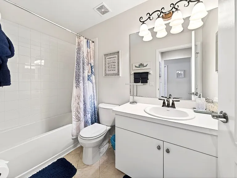 16635 Lake Circle Dr #613 — Photo 4
