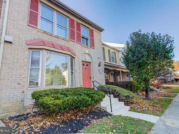 4th image of 5416 New London Park Dr