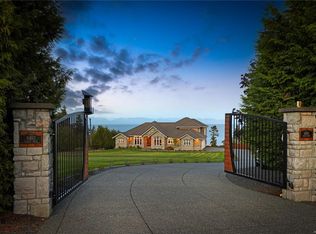 6480 Eagles Dr, Strathcona, BC V9J1V4
