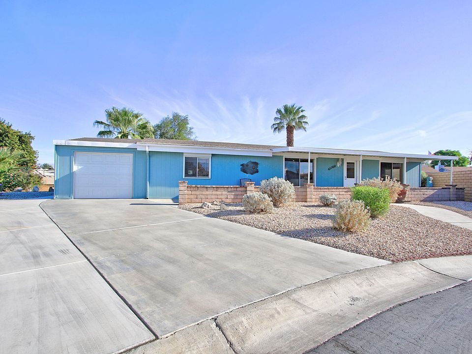 1st image of 47700 Calle Fiesta