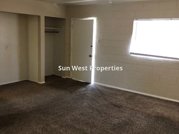 2nd image of 905 Walnut Dr #27