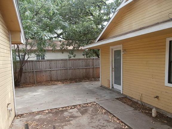 5th image of 517 Charles Dr