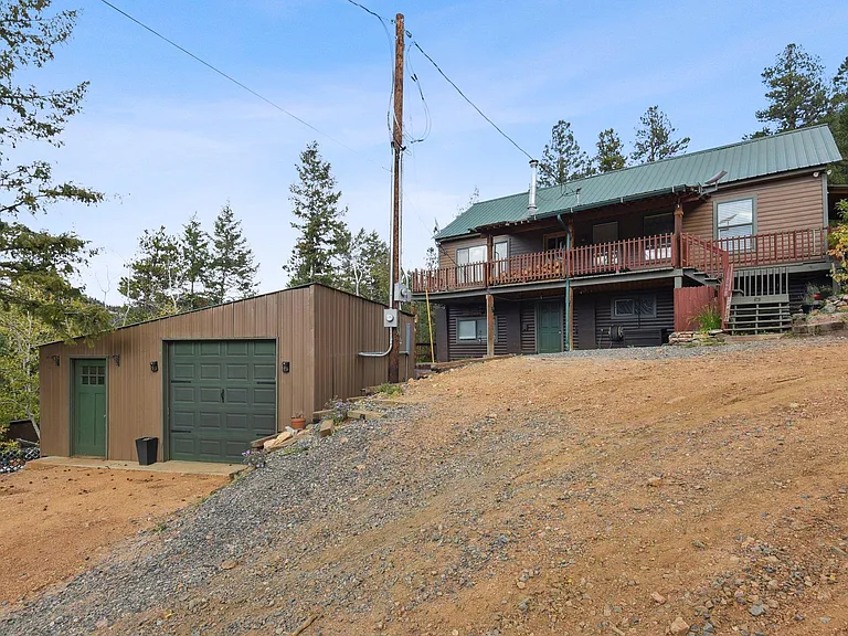 7952 Kunst Rd — Photo 34