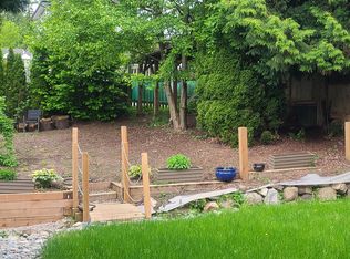 6154 Brantford Ave, Burnaby, BC V5E2R7