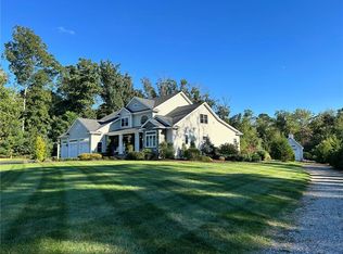 9 Starr Ln, Rehoboth, MA 02769