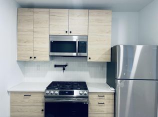 254 S 21st St #2C, Philadelphia, PA 19103