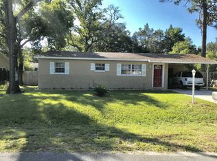 9319 Pine Ln, Ocala, FL 34472