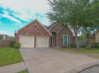 14001 Bright Glen Dr, Pearland, TX 77584