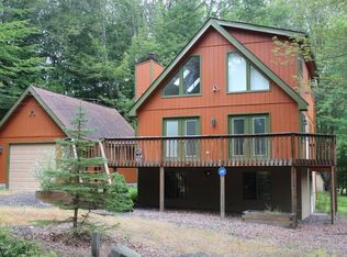 2825 Rockway Rd, Lake Ariel, PA 18436