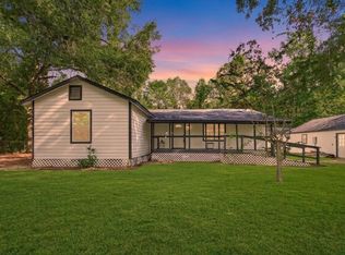 17073 Oak Grove Ln, New Caney, TX 77357