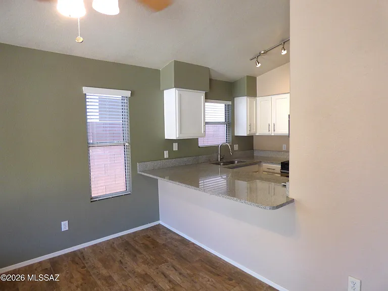 5562 W Peaceful Dove Pl — Photo 11
