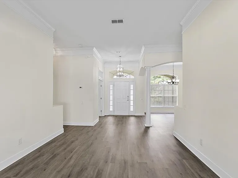 8884 Hampton Landing Dr E — Photo 7