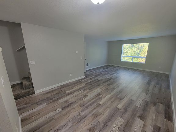 4th image of 12709 48th Ave NE APT 2