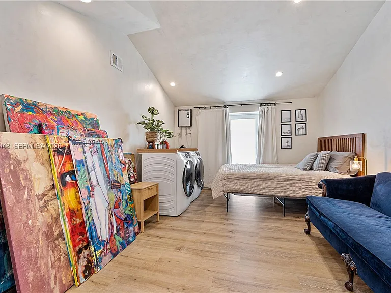 520 Bay Point Rd — Photo 33