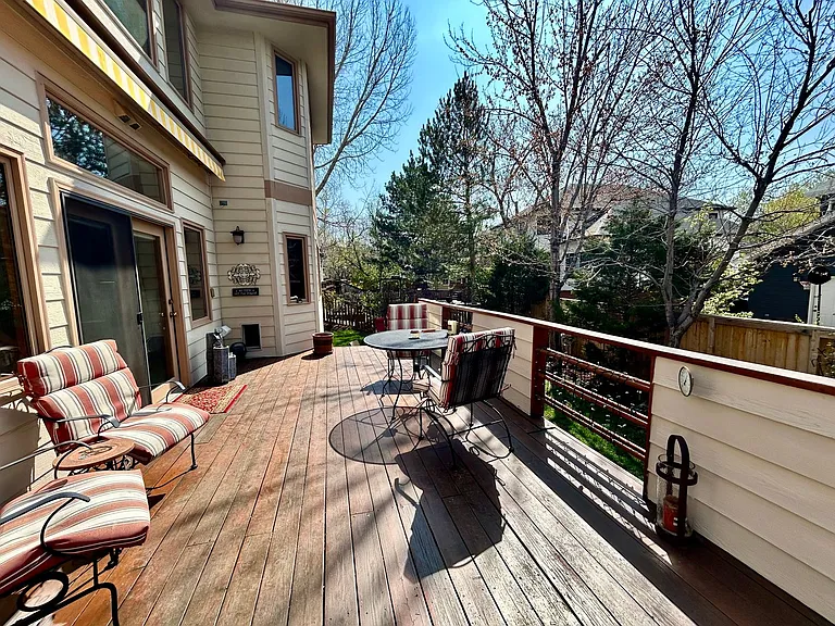 3642 Larkwood Ct — Photo 31