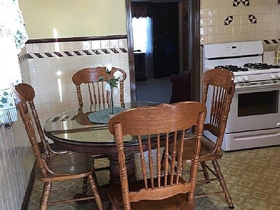 5th image of 137/139 Brookside Dr