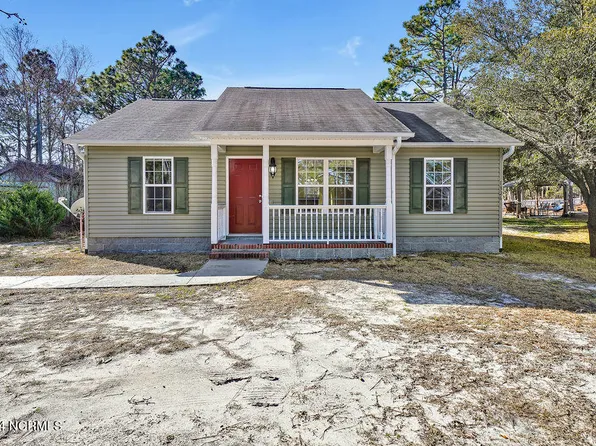 1326 Fifty Lakes Drive, Southport, NC 28461