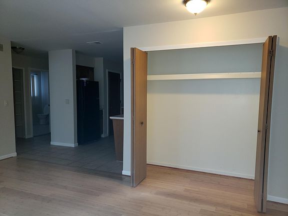 Loads of closet space!