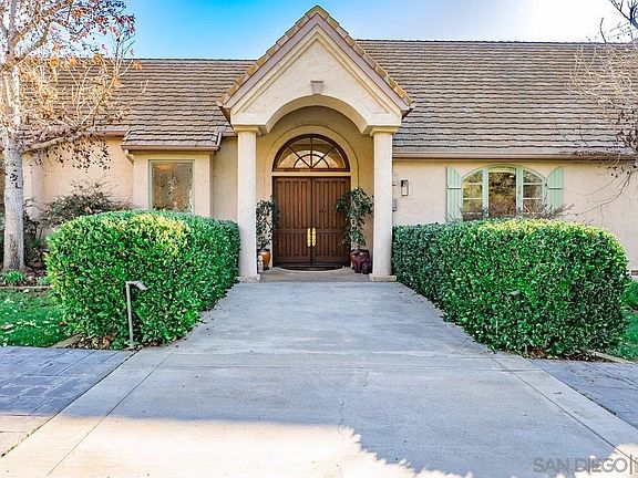 4th image of 1 Saddle Creek Rd