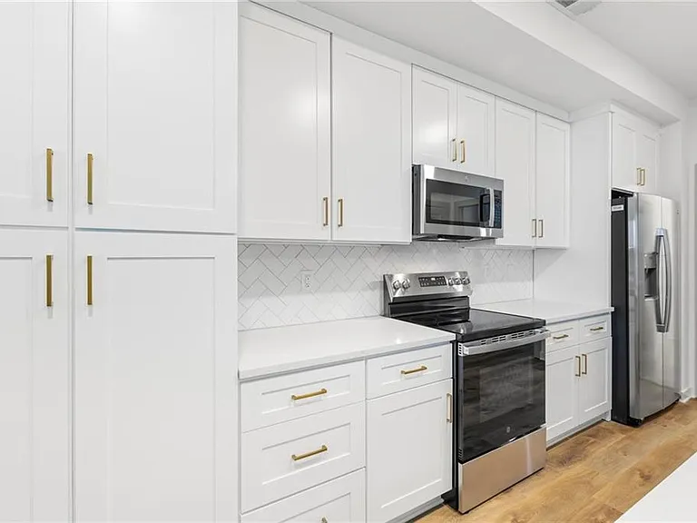 128 Hilltop Dr SW #A — Photo 8