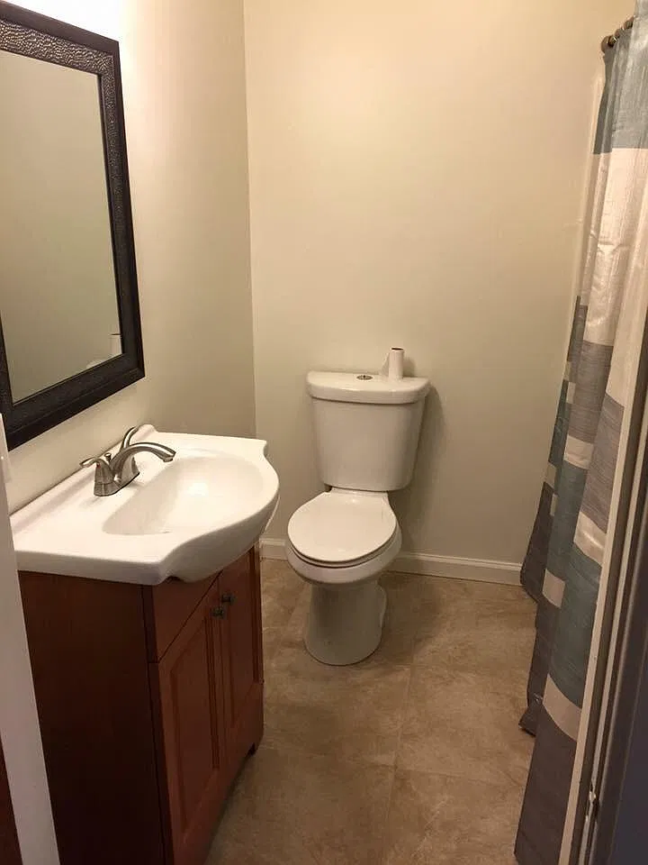 1259 Liberty St — Photo 4