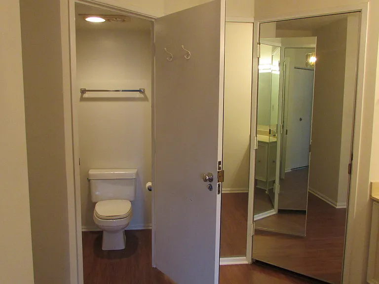 15100 Interlachen Dr #821 — Photo 15
