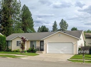 584 E Mallard Ave, Coeur D Alene, ID 83815