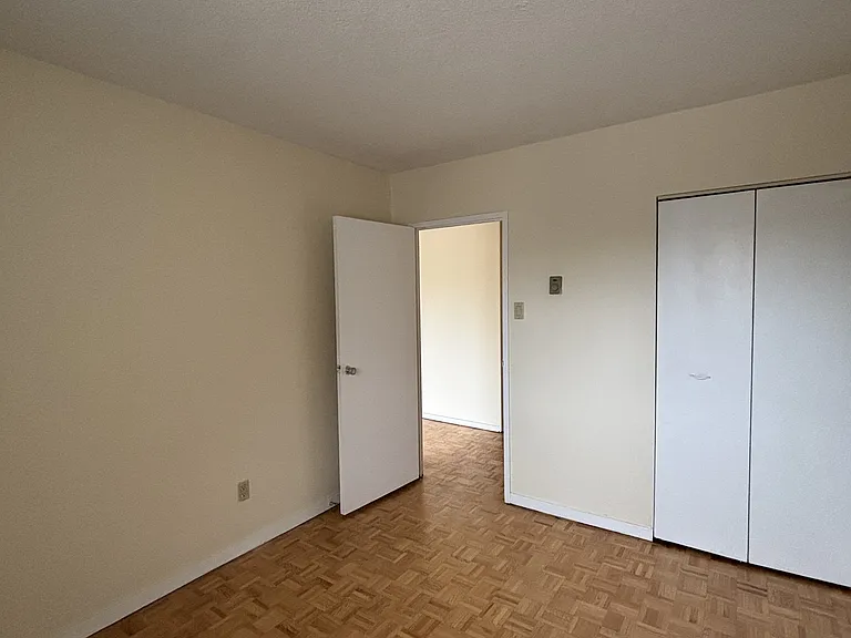 263 Maclaren St #307 — Photo 8