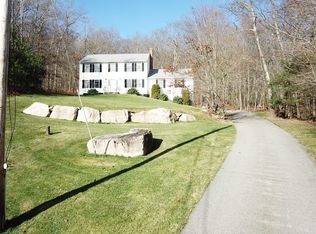 6 Nicholas Cir, Webster, MA 01570