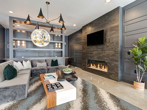 3rd image of 141 Stobhill Ln #436