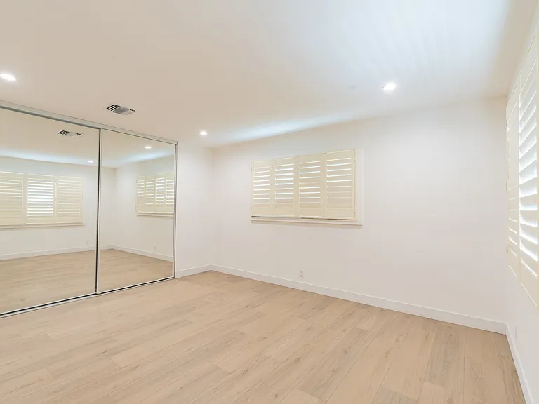 6644 Platt Ave — Photo 10